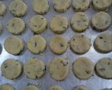 Foto langkah ke 7 dari resep Garlic cheese cookies.