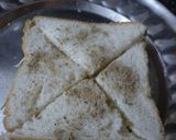ચીઝ ટોસ્ટ સેન્ડવીચ(Cheese Toast Sandwich Recipe in Gujarati) રેસીપી સ્ટેપ3ફોટો