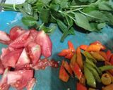 Foto langkah ke 1 dari resep Balado Tuna Suwir Kemangi.