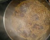 Foto del paso 6 de la receta: Fideos con costilla