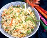 A picture of step 3 of Chinese egg fried Rice.