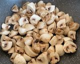 Foto del paso 2 de la receta: Pollo en salsa de ostras