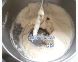 Foto langkah ke 1 dari resep Pizza with salami.