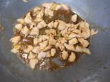 雞肉丁蒸蛋