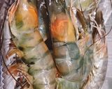 รูปขั้นตอนการทำที่ 1 ของ กุ้งผัดเห็ดแชมปิญอง_กระดุ๊กกระดิ๊กกุ๊กกิ๊ก 🦐 🍄 / Stir fried champignon with oyster sauce 🦐 🍄