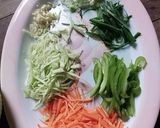 A picture of step 5 of Chowmin.