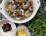 Hình bước làm 1 của món Ốc mỡ xào me