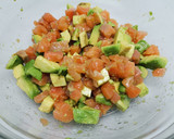Foto del paso 3 de la receta: Tàrtar de salmón y aguacate