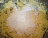 A picture of step 2 of Butter swirl cookies.