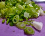Foto langkah ke 2 dari resep Tips menyimpan daun bawang (membuat stok daun bawang).