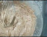 A picture of step 4 of Red velvet sponge cake.