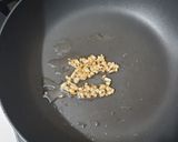 Foto langkah ke 3 dari resep Cah Ceciwis Bawang Putih.