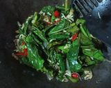 Foto langkah ke 5 dari resep Tumis Kailan Ala Thai.