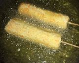 Foto langkah ke 4 dari resep Corndog Roti Tawar.