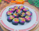 Hình bước làm 5 của món Cơm cuộn sắc màu