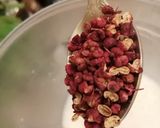 Une image de l'étape 1 de Milkshake raisin quetsche poivre de sichuan🍇.