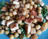Foto del paso 8 de la receta Ensalada de garbanzos, tofu y piña