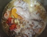 A picture of step 2 of Haryali chicken.