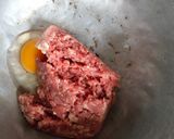 Foto langkah ke 1 dari resep Bola Daging Sapi Saus Tiram.