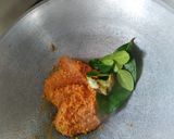 Foto langkah ke 2 dari resep Ikan Asap Kuah Pedas.