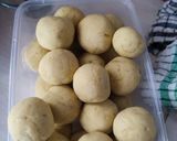 Foto langkah ke 6 dari resep Bola ubi isi coklat.