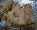 Foto langkah ke 3 dari resep Dakgangjeong - Crunchy Korean fried chicken.