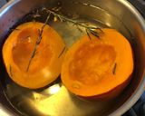 Une image de l'étape 2 de Purée Halloween de potimarron pommes de terre et oignon au parmesan.