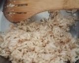 A picture of step 5 of Healthy Puffed rice squares.