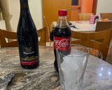 Φωτογραφία βήματος 1 της συνταγής Kalimotxo - κρασί με κόκα-κόλα