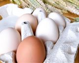 Hình bước làm 2 của món Trứng Gà Muối Ốp La