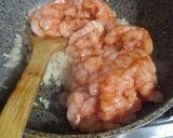 Foto del paso 2 de la receta: Empanadas de Camarón Queso