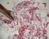 Foto del paso 2 de la receta: Pancitos de remolacha