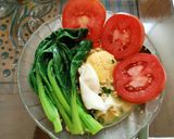 Foto langkah ke 3 dari resep Indomie telur sayur.
