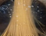 Foto langkah ke 1 dari resep Chicken Spaghetti Bolognese.