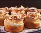 Foto del paso 11 de la receta: Rosas de hojaldre y manzana