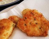 Foto del paso 2 de la receta: Pollo rebozado con panko y cebollino
