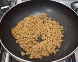 A picture of step 5 of Tandoori Mince Roll.