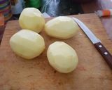 Foto del paso 1 de la receta: Huevos revueltos con papa