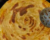 प्लेन लच्छा पराठें (plain lachha paratha recipe in Hindi) रेसिपी चरण 3 फोटो