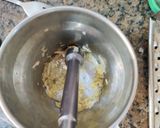 A picture of step 1 of Paneer bhurji.