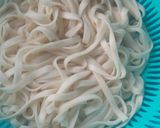 Foto langkah ke 1 dari resep Kwetiaw Siram.