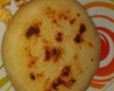 Foto del paso 3 de la receta: Arepa con jamón y queso