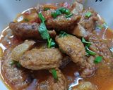 Hình bước làm 3 của món Chả cá, thịt và tóp mỡ sốt cà