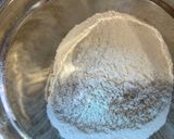 A picture of step 2 of Easy Mango Cake.