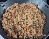 A picture of step 6 of Veg Schezwan Fried Rice.