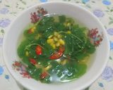 Foto langkah ke 3 dari resep Sayur Bening Bayam Jagung | Masakan Rumahan.