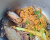 Foto langkah ke 4 dari resep Tongkol Kuah Santan.