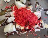 Une image de l'étape 1 de Farfalle aux haricots verts et tomates séchées.