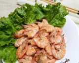 Foto langkah ke 4 dari resep Udang Goreng Garlic.