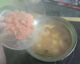 Foto del paso 5 de la receta: Guiso de patatas con salmón